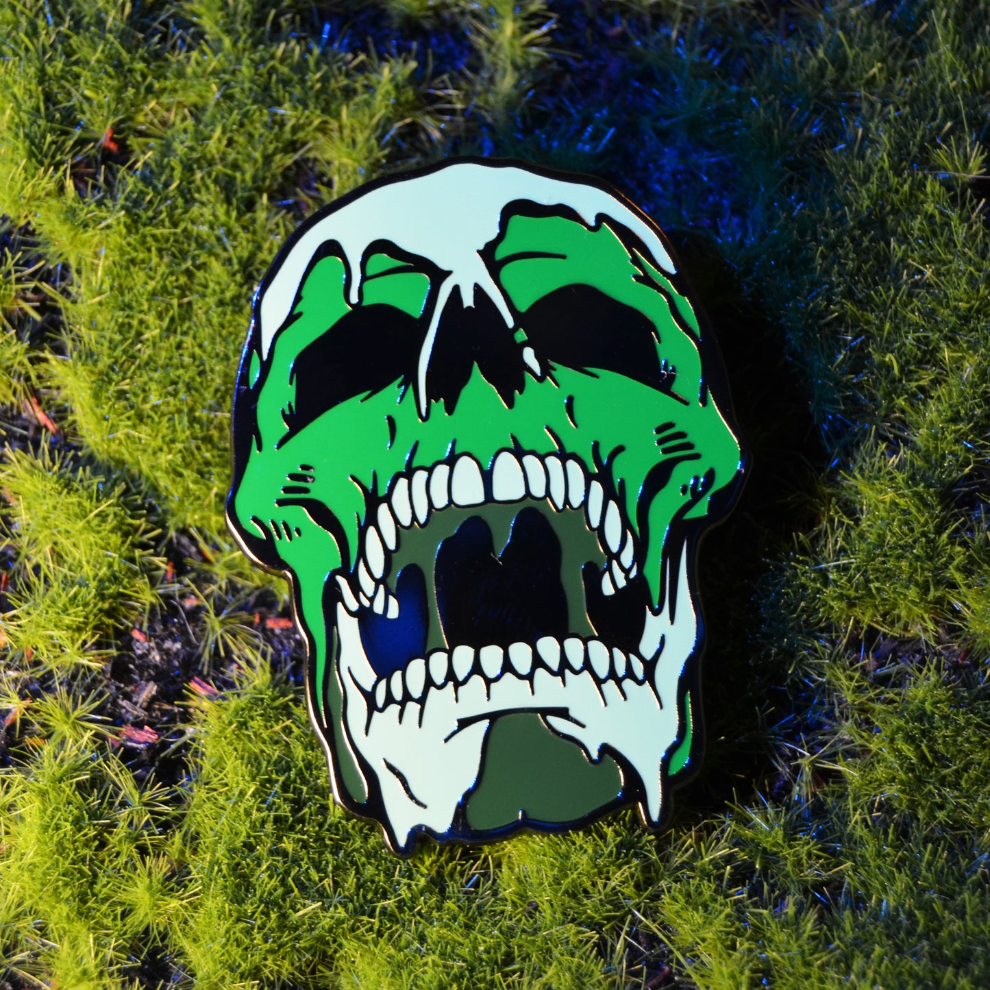 Green Melting Acid Skull Enamel Pin